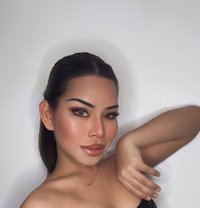 Cat both TH🇹🇭 - Transsexual escort in Al Manama Photo 2 of 6