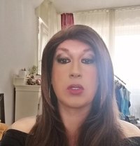 Cat Deluxe - Transsexual escort in Berlin