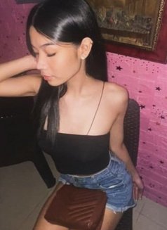 Cat Thanya Bbc - Transsexual escort in Manila Photo 4 of 7