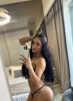Catalina Sexy Colombiana - escort in Dubai Photo 4 of 18