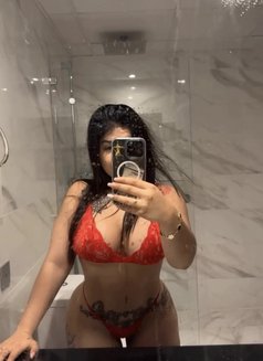 Catalina Xx - escort in Dubai Photo 3 of 13