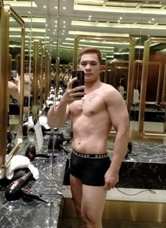 Catalogue Boyz - Male escort in Ho Chi Minh City Photo 20 of 30