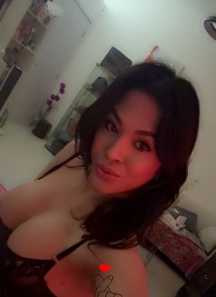 “Catch me if you can — I sparkle when I’ - Transsexual escort in Dubai Photo 24 of 26