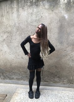 Cate - Transsexual escort in Nairobi Photo 4 of 6