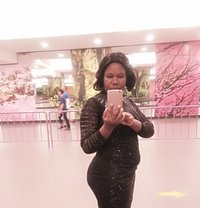 Cate - escort in Nakuru