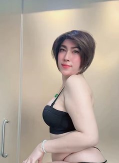 Catelina Beautiful Shemale - Transsexual escort in Singapore Photo 3 of 5
