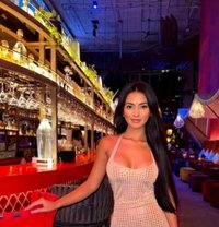 Cathanella in town - escort in Hong Kong Photo 1 of 6