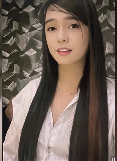 Cathcath - Transsexual escort in Ajmān Photo 5 of 6