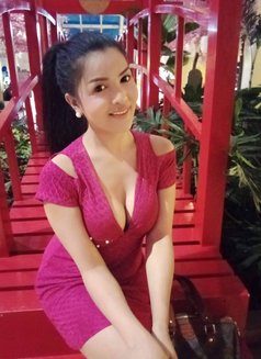 Catherina Diane - escort in Makati City Photo 1 of 5