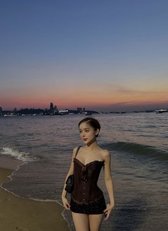 Seyeon 🇰🇷 - puta in Bangkok Photo 15 of 27