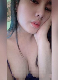 Lily Vip Masseurs - Acompañantes transexual in Hong Kong Photo 1 of 10