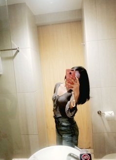 Cathrine - escort in Jakarta Photo 6 of 10