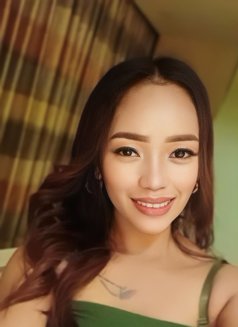 Cathy - escort in Manila Photo 1 of 1