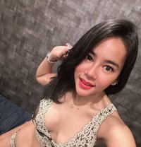Cathy - puta in Tokyo Photo 1 of 6
