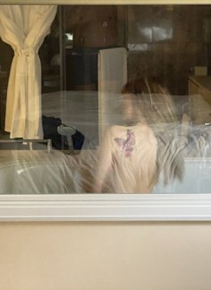 ️Cathy - puta in Cape Town Photo 9 of 9