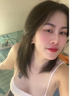 Cathy - puta in Gurgaon Photo 5 of 5