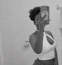 Cathy - escort in Kampala