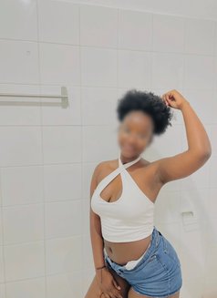 Cathy - escort in Kampala Photo 4 of 7