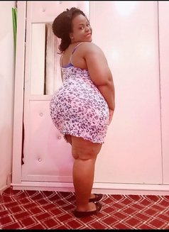 Cathybrowns - puta in Pune Photo 1 of 3