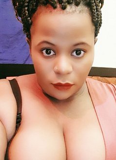 Cathybrowns - puta in Pune Photo 2 of 3