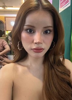 Catriona - masseuse in Phuket Photo 6 of 8