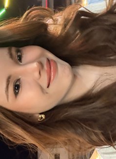 Catriona - masseuse in Phuket Photo 11 of 17