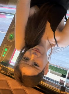 Catriona - masseuse in Phuket Photo 14 of 17