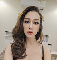 CATTY Big7Top Both - Transsexual escort in Riyadh Photo 27 of 28