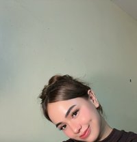 Catty - escort in Manila