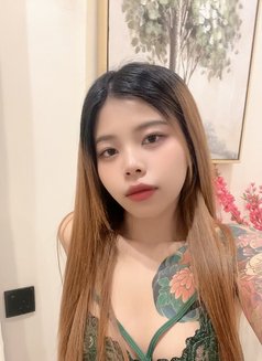 Catty New Young Girl From Thailand 🇹🇭 - puta in Riyadh Photo 6 of 8