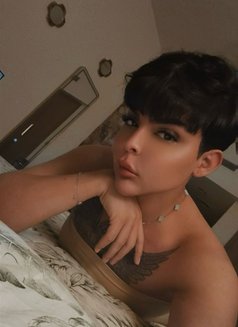 Cattyعرب - Transsexual escort in Dubai Photo 6 of 8
