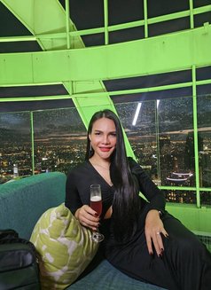 Catty - Transsexual escort in Bangkok Photo 13 of 20
