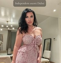 VIP Catwoman Independent - puta in Dubai Photo 3 of 10