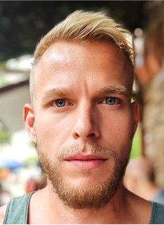Caucasian, Athletic, Mature | Big Cut - Male escort in Bangkok Photo 1 of 2
