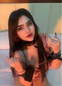 Cc Cc - Masajista in Al Manama Photo 1 of 4