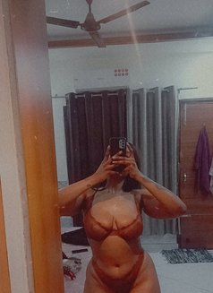 Cassie - escort in Chandigarh Photo 4 of 4
