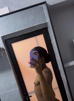 Miss coco vixen( chyna luxe) - Transsexual escort in Nairobi Photo 16 of 17