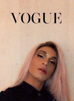 Cd Carmen - Transsexual escort in İstanbul Photo 3 of 5