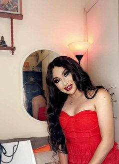 Shemale - Transsexual escort in Dubai Photo 4 of 6