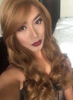 Cd Jaja - Transsexual escort in Singapore Photo 1 of 6