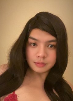 CD LucyPearl - Transsexual escort in Hong Kong Photo 22 of 22