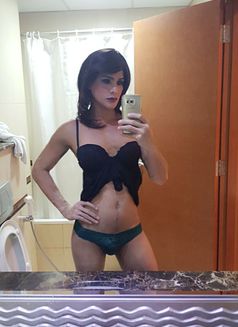 Cd Megan - Transsexual escort in Dubai Photo 7 of 12