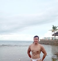 24/7 Male Massage with Bolitas in Manila - Male escort in Manila