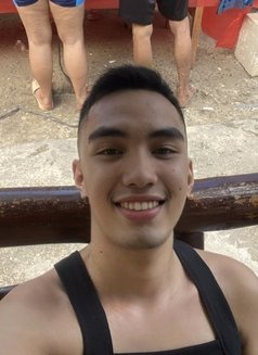 Cebuano Boy Toy Boyfriend - Acompañantes masculino in Cebu City Photo 8 of 8