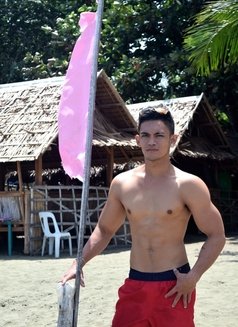 Cebuano Daks - masseur in Manila Photo 6 of 7