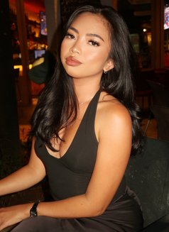 Cecil Petite Babe - escort in Singapore Photo 15 of 17