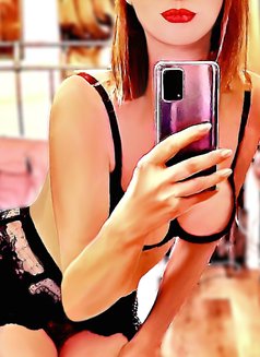 Cecil Top Mature - puta in Milan Photo 18 of 18