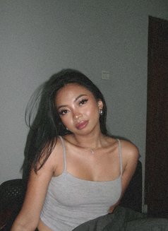 Cecilia ABG Best GFE! - puta in Bali Photo 13 of 27