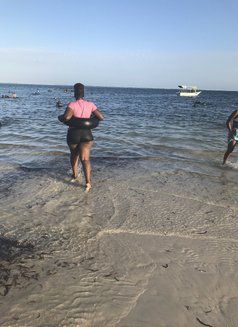 Cecy - escort in Mombasa Photo 14 of 15