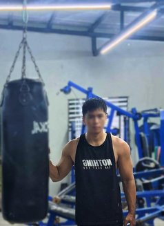 Cedricklee - Male escort in Manila Photo 1 of 10